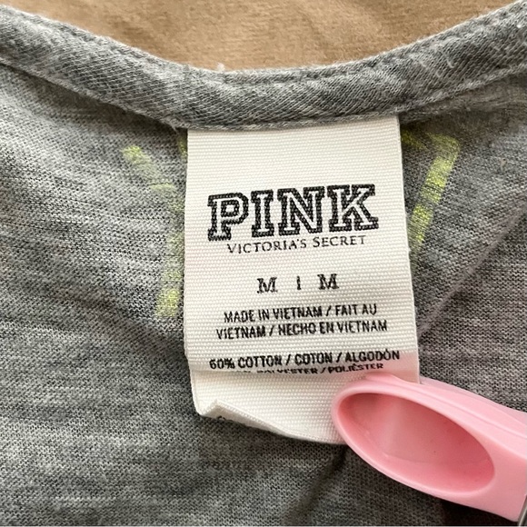PINK Victoria’s Secret~T-Shirt~Size M~Graphic #WHATEVS~Grey/Yellow - Picture 8 of 9